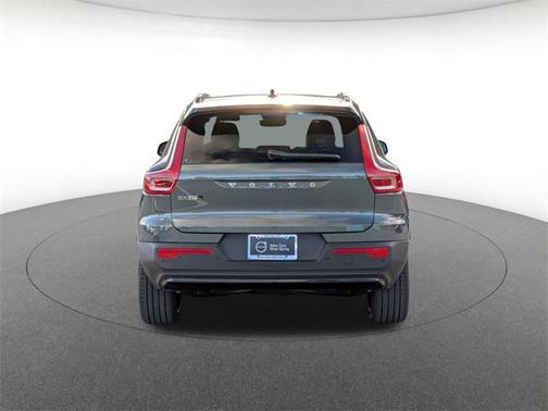 2026 Volvo EX40 Twin Motor Plus