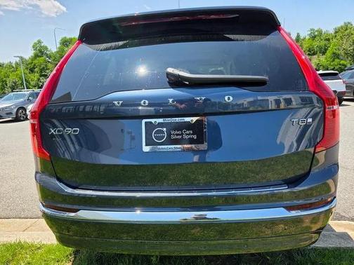 2025 Volvo XC90 Plug-In Hybrid T8 Plus 7-Seater