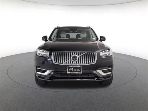 2023 Volvo XC90 Recharge Plug-In Hybrid T8 Plus Bright Theme 7-Seater
