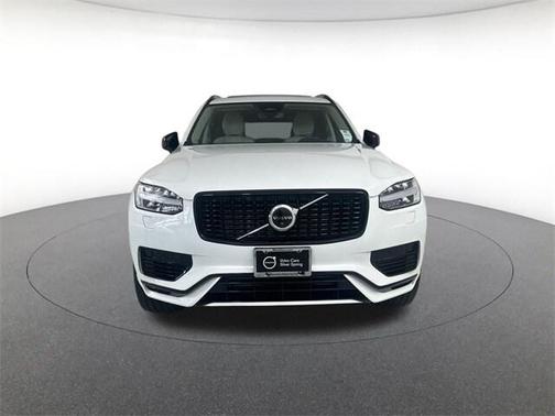 2023 Volvo XC90 Recharge Plug-In Hybrid T8 Plus Dark Theme 7-Seater