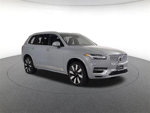 2024 Volvo XC90 Recharge Plug-In Hybrid T8 Ultimate Bright Theme 7-Seater