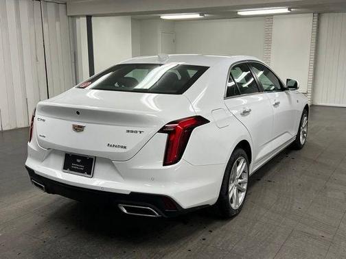 2026 Cadillac CT4 Luxury