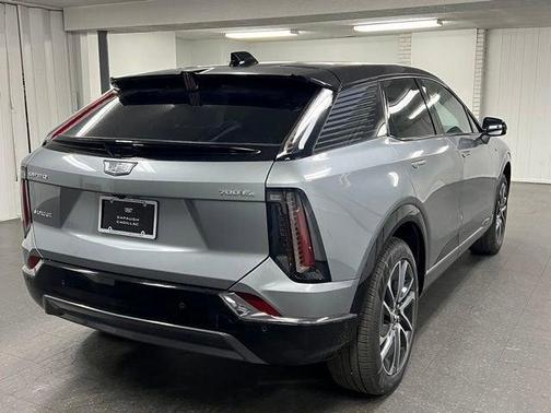 Silver Metallic 2026 Cadillac OPTIQ Sport