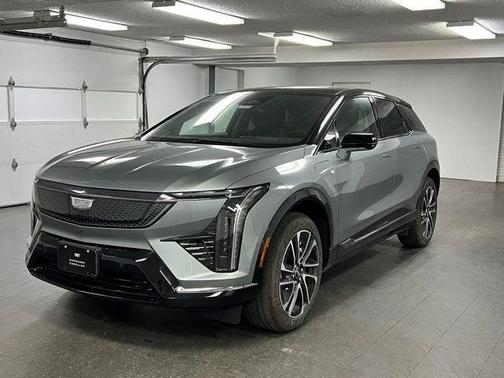Silver Metallic 2026 Cadillac OPTIQ Sport
