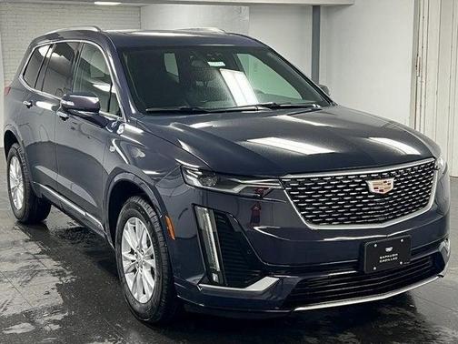 2025 Cadillac XT6 Luxury AWD