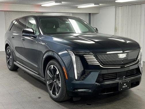 2025 Cadillac Escalade IQ Sport 1