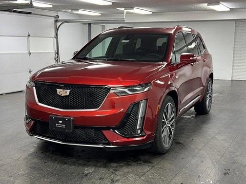 2025 Cadillac XT6 Sport AWD