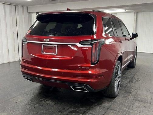 2025 Cadillac XT6 Sport AWD
