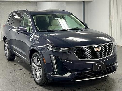 2025 Cadillac XT6 Premium Luxury AWD