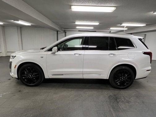 2025 Cadillac XT6 Premium Luxury AWD