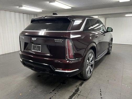 2025 Cadillac Escalade IQ Luxury 2