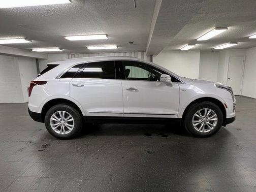 2025 Cadillac XT5 Luxury