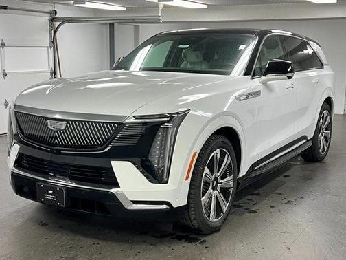 2025 Cadillac Escalade IQ Luxury 1