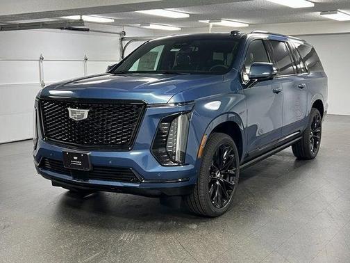 2026 Cadillac Escalade ESV Platinum Sport