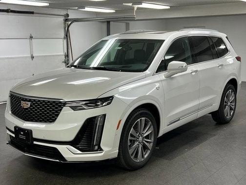 2025 Cadillac XT6 Premium Luxury AWD