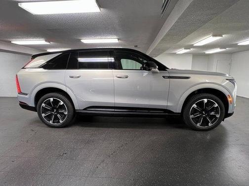 2025 Cadillac Escalade IQ Sport 1