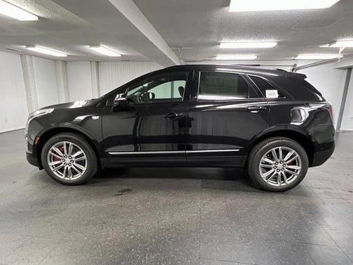 2025 Cadillac XT5 Sport