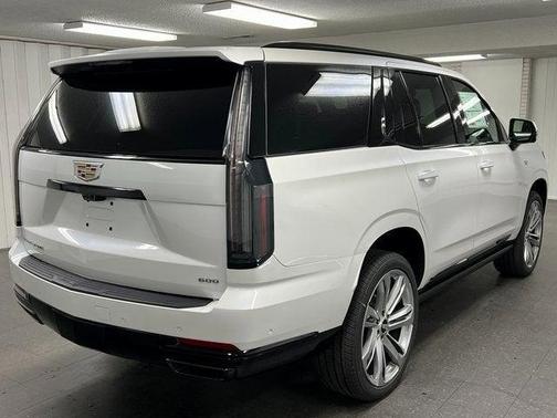 2025 Cadillac Escalade Sport