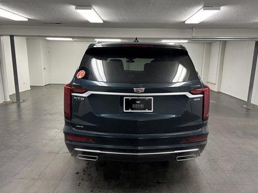 2025 Cadillac XT6 Premium Luxury AWD