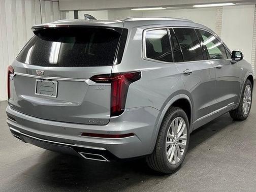 2025 Cadillac XT6 Premium Luxury AWD