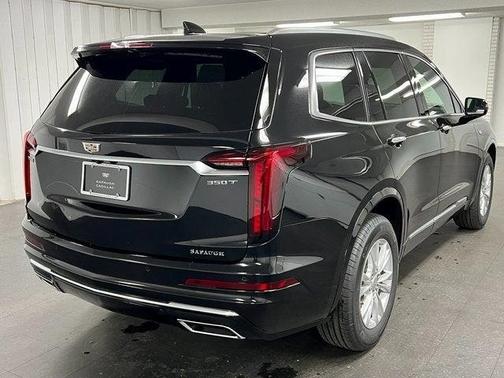 2025 Cadillac XT6 Luxury FWD