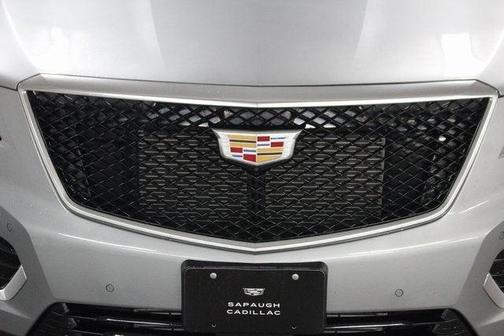 2025 Cadillac XT5 Sport
