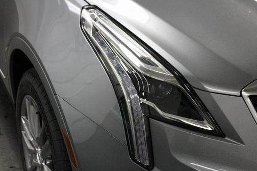 2025 Cadillac XT5 Sport