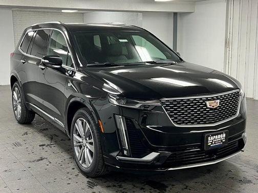 2025 Cadillac XT6 Premium Luxury AWD