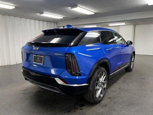 2026 Cadillac OPTIQ Luxury