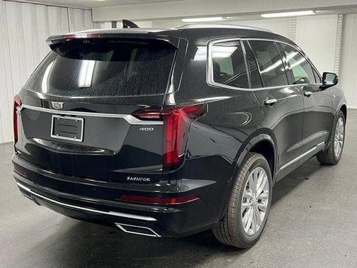 2025 Cadillac XT6 Premium Luxury AWD