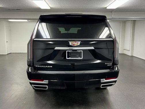 2026 Cadillac Escalade ESV Luxury