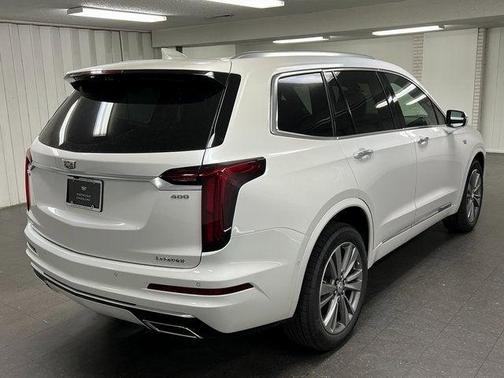 2025 Cadillac XT6 Premium Luxury AWD