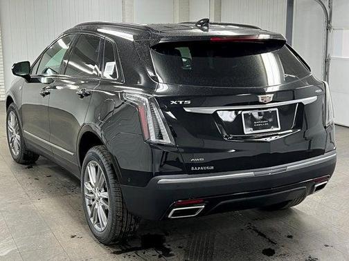 2025 Cadillac XT5 Sport