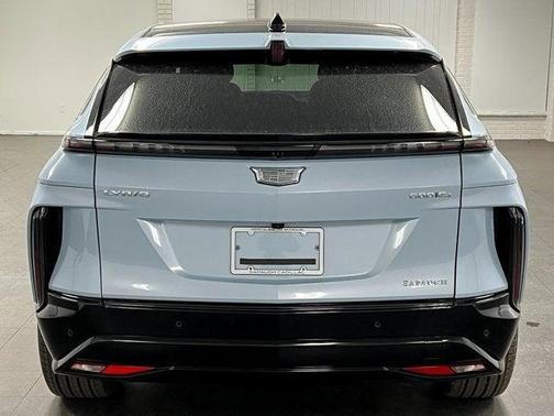 2025 Cadillac LYRIQ Sport