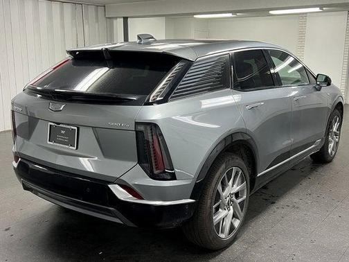 2025 Cadillac OPTIQ Luxury