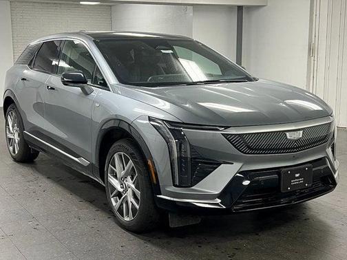 2025 Cadillac OPTIQ Luxury