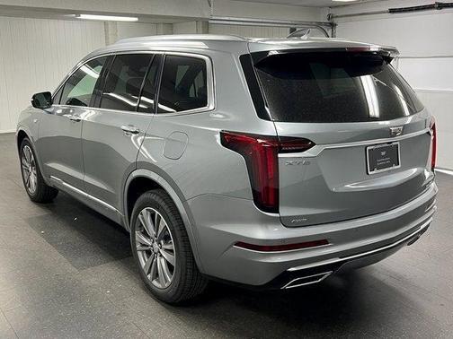 2025 Cadillac XT6 Premium Luxury AWD