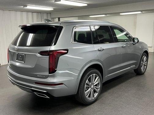 2025 Cadillac XT6 Premium Luxury AWD