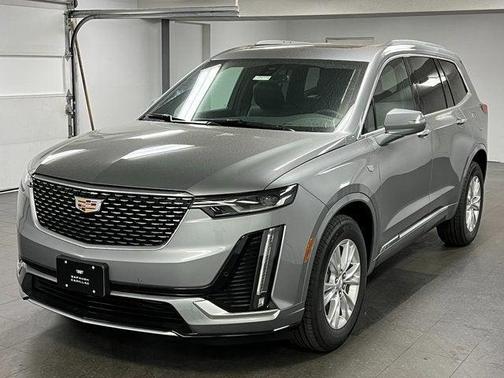 2025 Cadillac XT6 Luxury FWD