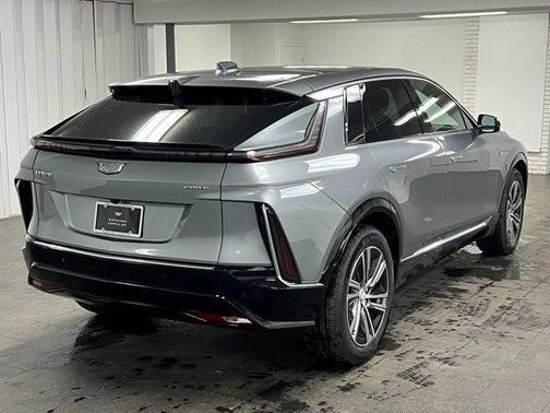 2025 Cadillac LYRIQ Luxury