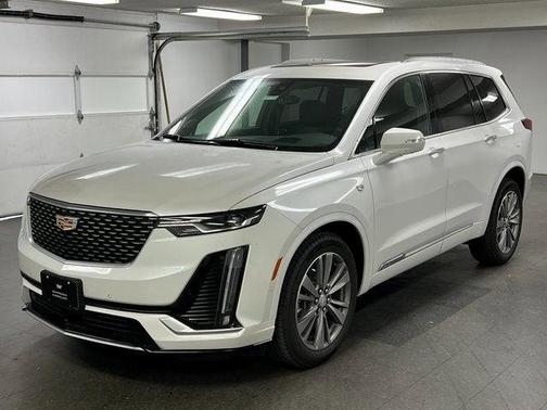 2025 Cadillac XT6 Premium Luxury AWD