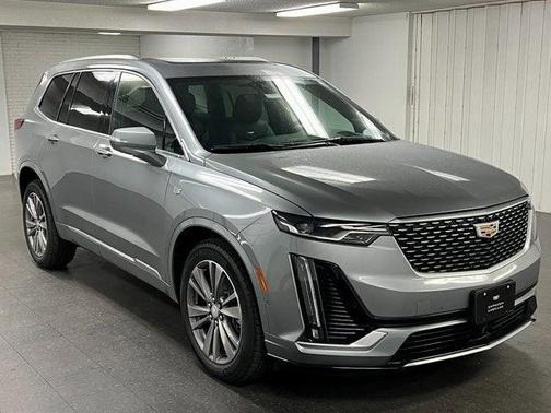 2025 Cadillac XT6 Premium Luxury AWD