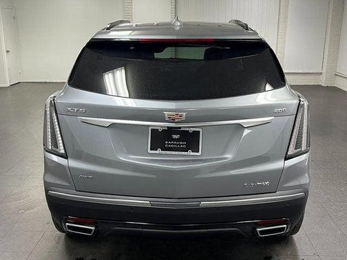 Silver Metallic 2025 Cadillac XT5 Sport