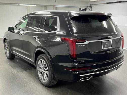 2025 Cadillac XT6 Premium Luxury AWD