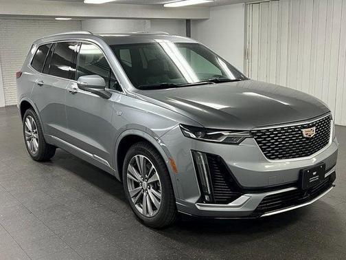 2025 Cadillac XT6 Premium Luxury AWD