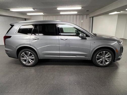 2025 Cadillac XT6 Premium Luxury AWD