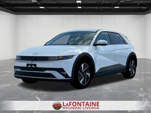 2025 Hyundai IONIQ 5 SE