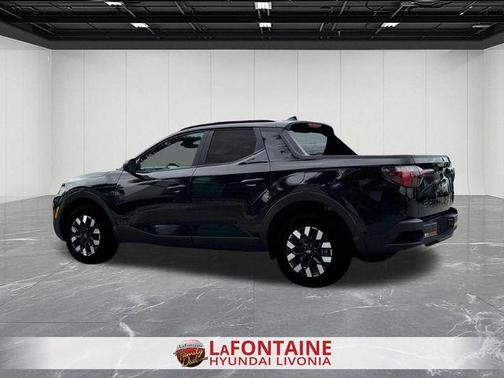 Phantom Black 2026 Hyundai SANTA CRUZ SEL