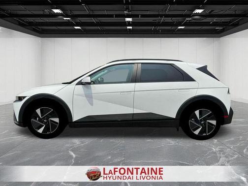 White 2025 Hyundai IONIQ 5 SEL