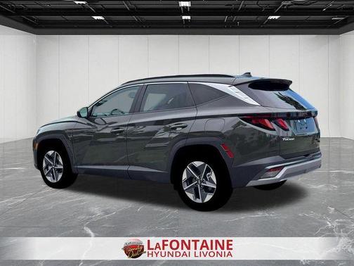 Green 2026 Hyundai TUCSON SEL